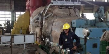 Continúan labores para restablecer Sistema Eléctrico Nacional