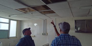 ¡Ni una cura más al hospital provincial!