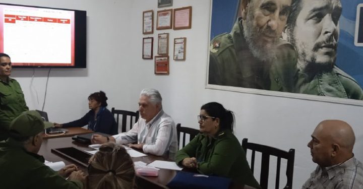 Chequea Díaz-Canel recuperación en Caimito