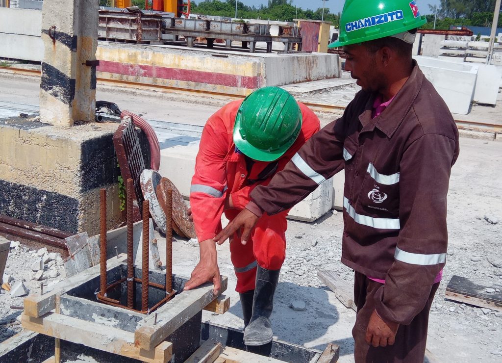 Empresa de Construcción y Montaje Mariel (ECM)