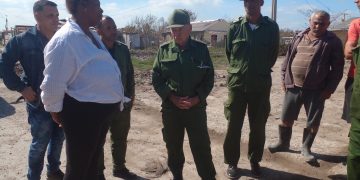 Visita Ramón Pardo Guerra comunidades costeras afectadas por Rafael