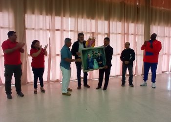 Entrega de la condición a Abel prieto Jiménez