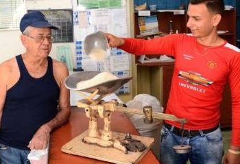 El principal reto es asegurar en el menor tiempo posible, la distribución a las más de 12 mil bodegas del país