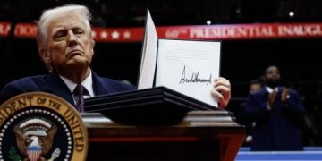 Trump revoca la salida de Cuba de la lista de países patrocinadores del terrorismo