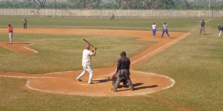Artemisa iguala frente a San Cristóbal en final de la XII Serie Provincial de Béisbol Foto José Abel Gutiérrez