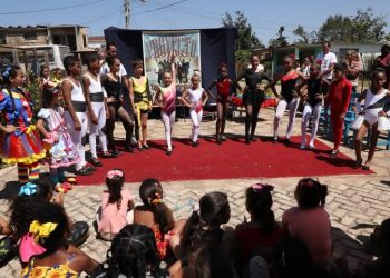 La magia de Fantasía Circense llegó hasta El Chalet