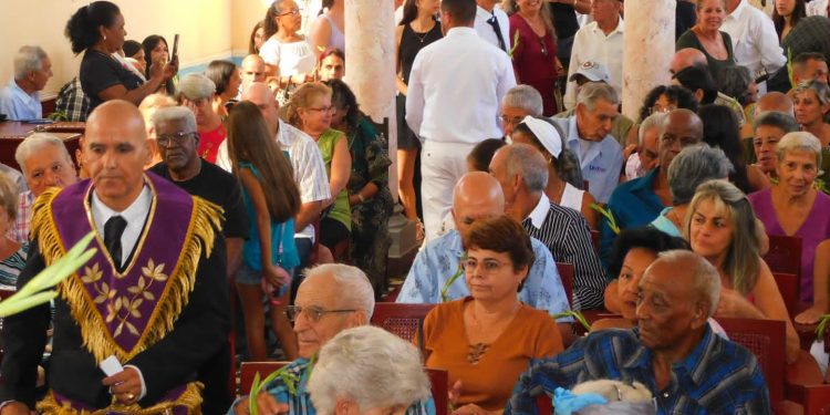 A los maestros de Alquízar, el homenaje todos los días