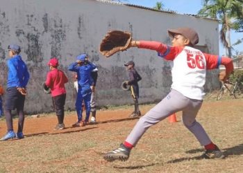Según su entrenador, tiene muy buenas condiciones, es voluntarioso, trabajador y de grandes perspectivas