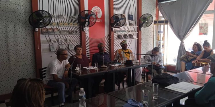 Los escribas hablaron de Sudáfrica