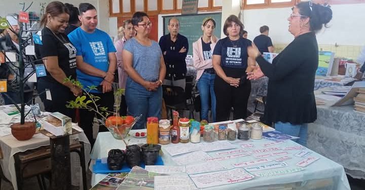 Artemisa recibe a amigos de Cuba desde la educación superior