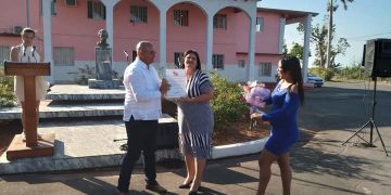 Artemisa reconoce a los trabajadores del Partido