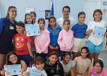 Niñas y niños por el uso responsable de las TIC