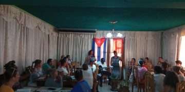 Café con texto, encuentro efectuado como parte de las acciones de la experiencia CREA