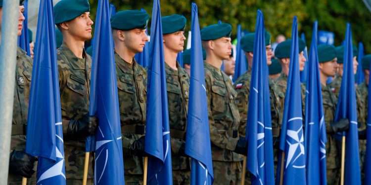 Rusia: La OTAN planea involucrar a otro expaís de la URSS en un probable conflicto armado con Moscú