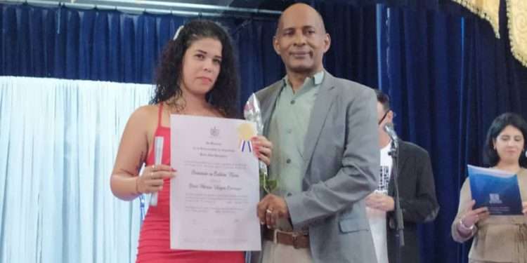 XIII Graduación Universidad Artemisa: La satisfacción de cumplir un sueño