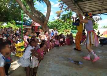 Alegría y colores en domingo de los niños (+ Fotos)
