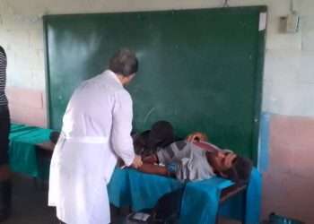 Godínez y la tradición de donar sangre