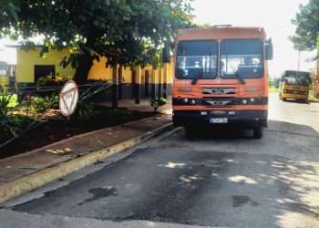 escolares-en-alianza-con-los-universitarios