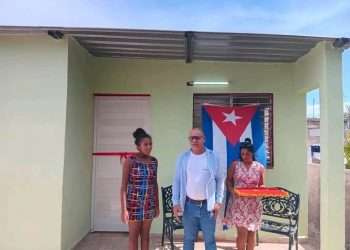 Otra vida para Nayency y su bebé