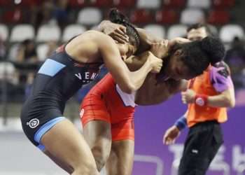 Luchadora-artemiseña