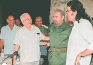 El Comandante en Jefe concedía a los libros una importancia primordial