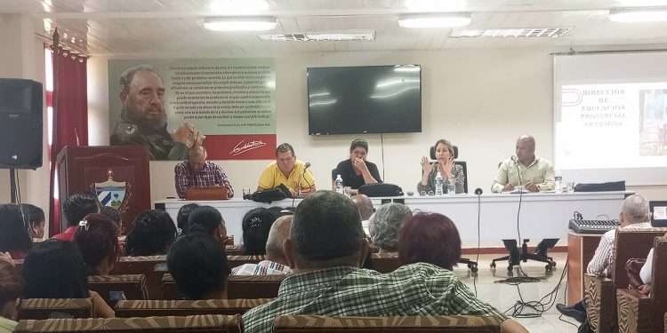 Recibe Artemisa a Naima Ariatne Trujillo Barreto, Ministra de Educación Foto JART