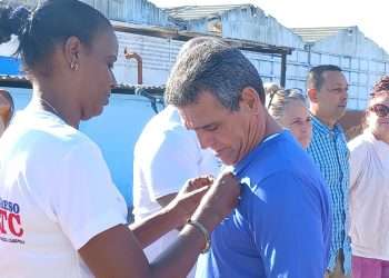 distincion-armando-mestre