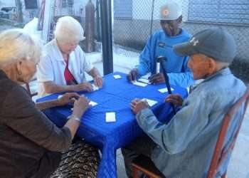 casa-de-abuelos-mariel