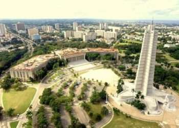 plaza-revolucion-cuba