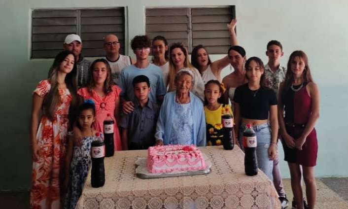 Basilia-artemiseña-centenaria