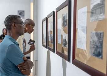 babel-exposicion-personal1