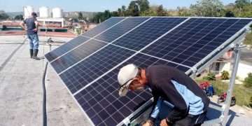 instalación-de-paneles