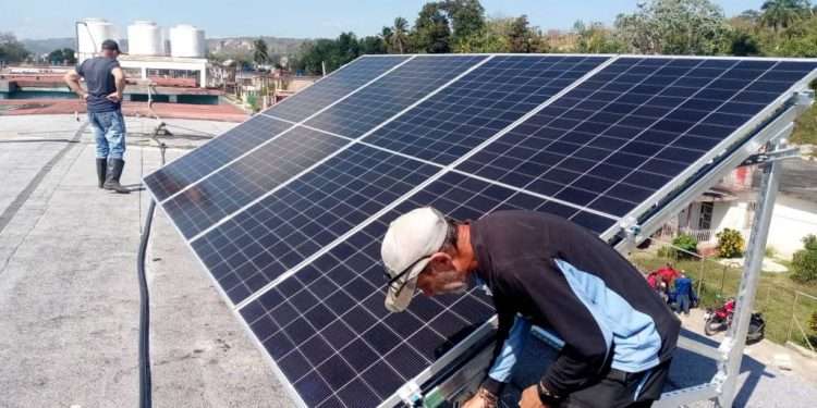 instalación-de-paneles