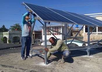 1.2 Rep Paneles Funeraria Artemisa Foto Joel 1