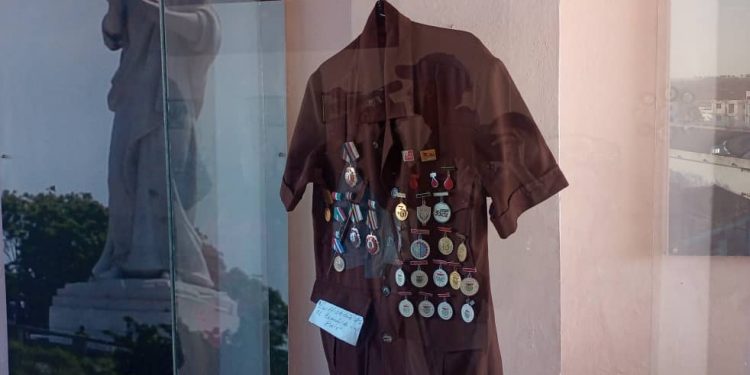 guayabera-heroe-del-trabajo