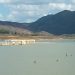 Presa La Paila, se pueden observar las ruinas de una antigua procesadora de caf{e y cacao Foto de la autora