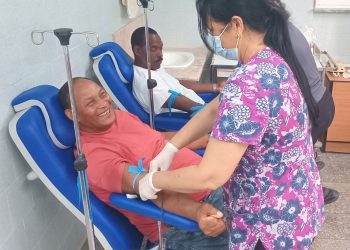 1- Desde los 14 años Pipian es donante de sangre