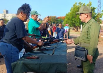 Por la defensa de la Patria, más unidos que nunca