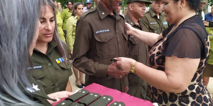 De aniversario, con el compromiso de servir a la Patria