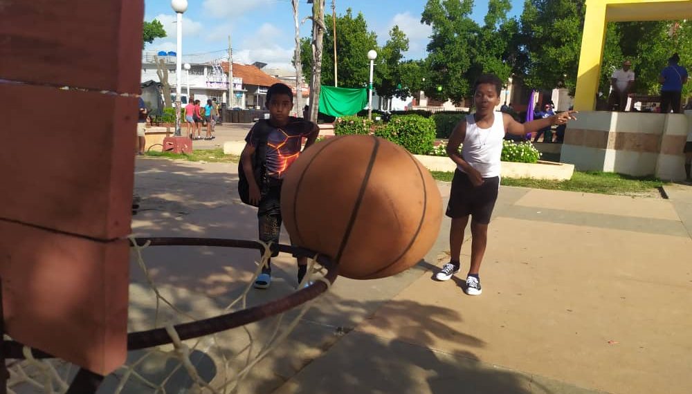 Ya se vive el Festival Deportivo Escolar