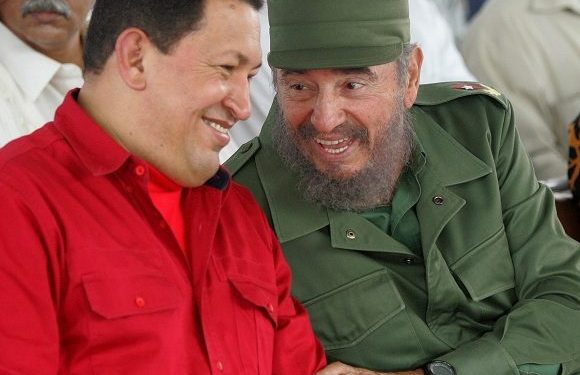 De Barinas a Birán: más cerca Fidel y Chávez