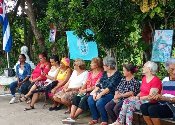 Intercambiaron federadas ariguanabenses sus vivencias con Fidel