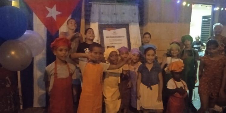 Una fiesta de amor para Fidel