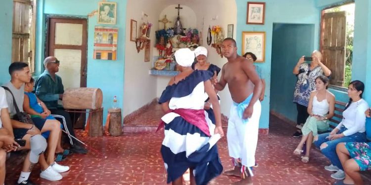 Hasta Quiebra Hacha llegó Artemisa Mestiza