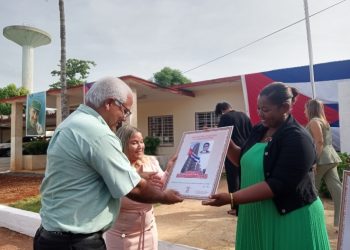 A Fidel, de un colectivo de Tribunal Distinguido Nacional