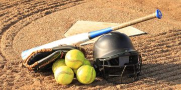 El softbol recreativo goza de masividad en San Antonio de los Baños Foto tomada de internet