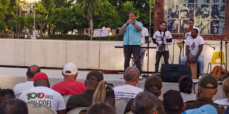 El arte rindió homenaje a Fidel desde el Mausoleo a los Mártires de Artemisa