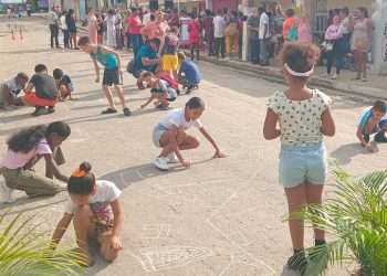 1- Los talleres de Artes Visuales se desarrollaron este sábado desde un espacio diferente