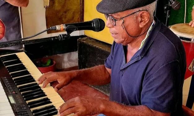 Pititi: Arte y raíz