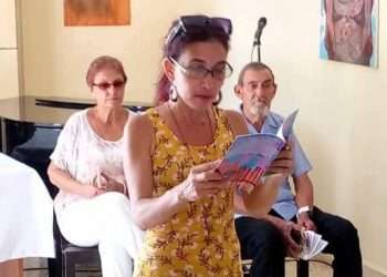 sucet-escritora